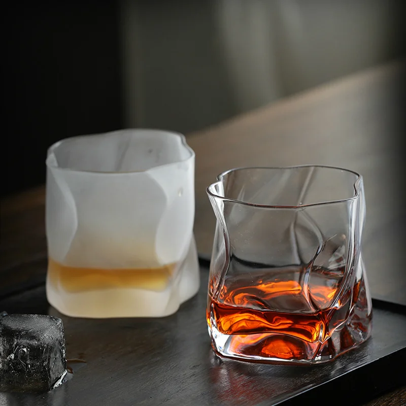Wine Beer Tasting - Irreguliere Whiskey Crystal Cup Japanse Kunstglaswerk