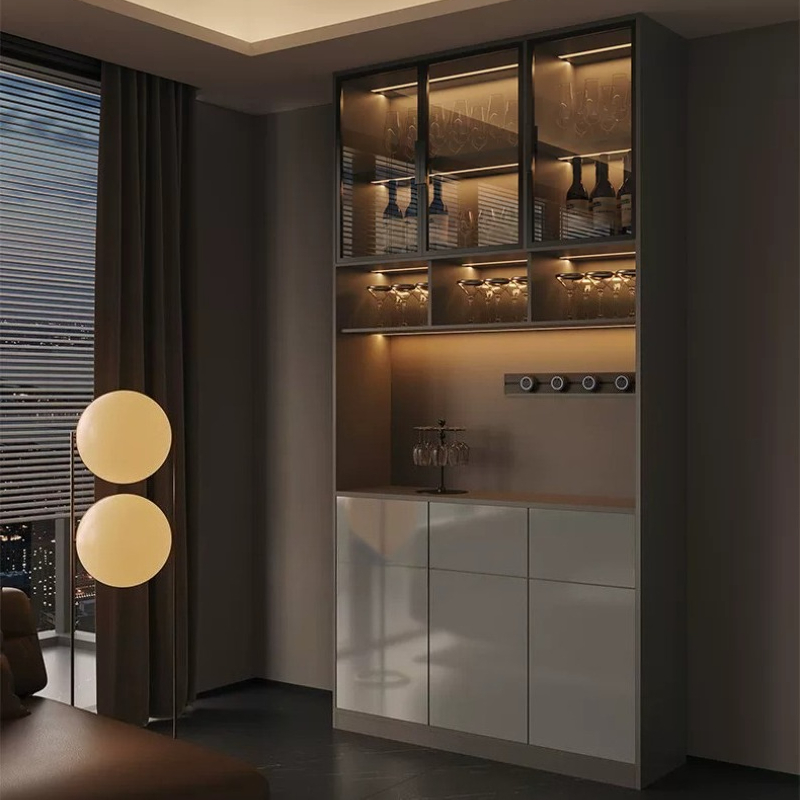Lichte luxe Italiaanse eettafe - Wine & Beer Emporium recensie en prijs