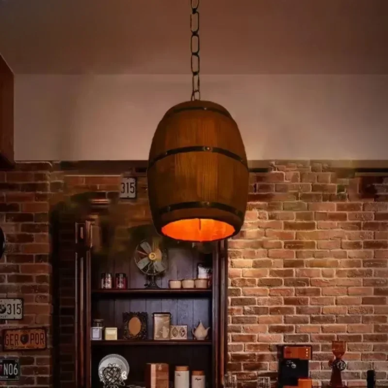 Rustieke lamp vintage kroonluc - Wine & Beer Emporium recensie en prijs